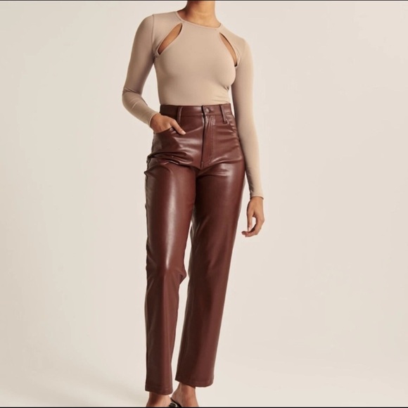 NWT Abercrombie & Fitch Soft A&F Collection Bodysuit NUDE - Picture 2 of 8